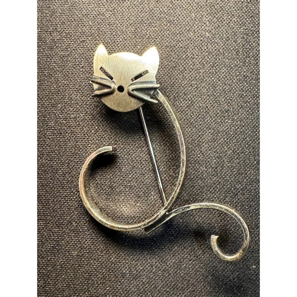 Beau Sterling Abstract Cat Brooch